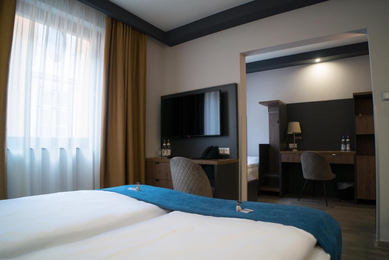 Hotel Palatinus Sopron Ngoại thất bức ảnh