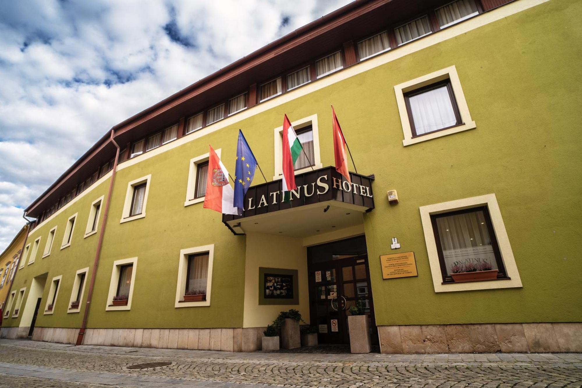 Hotel Palatinus Sopron Ngoại thất bức ảnh